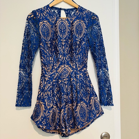 Lace blue/brown lined Backless Shorts Jumpsuit size XS-S - Picture 3 of 16